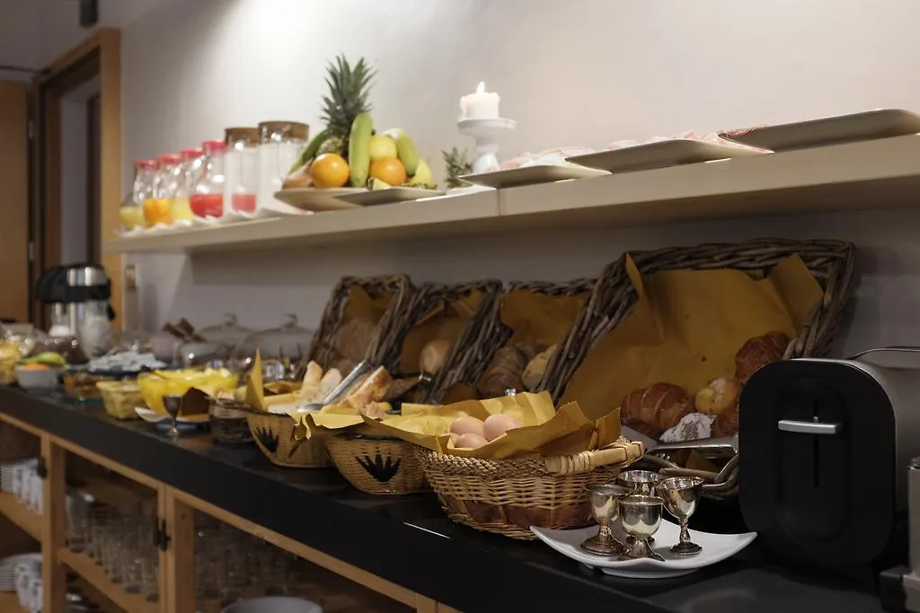 Hotel Colomba Florence 3*,